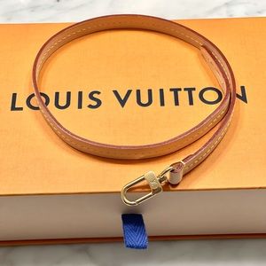 Authentic Louis Vuitton Pochette Accessoires Strap